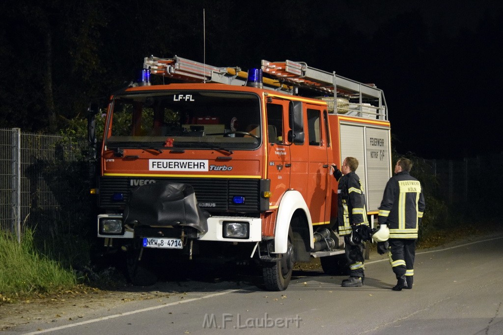 Feuer 2 AVG Koeln Rath Heumar Wikingerstr P100.JPG - Miklos Laubert